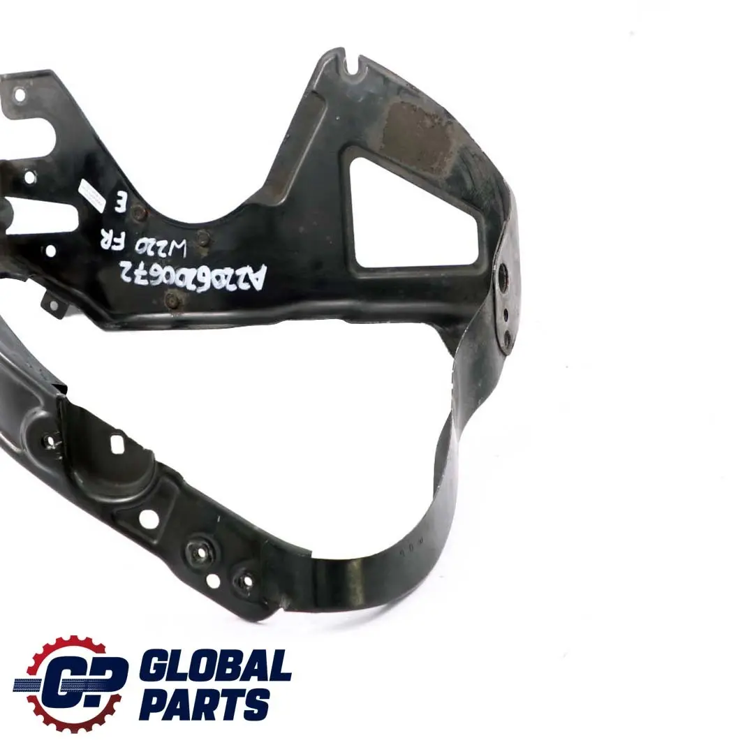 Mercedes-Benz S W220 Scheinwerfer Halter Träger Rahmen Rechts für mit Teilenummer A2206200672 Mercedes-Benz S W220 Scheinwerfer Halter Träger Rahmen Rechts - SKU A2206200672 - Teilenummer A2206200672