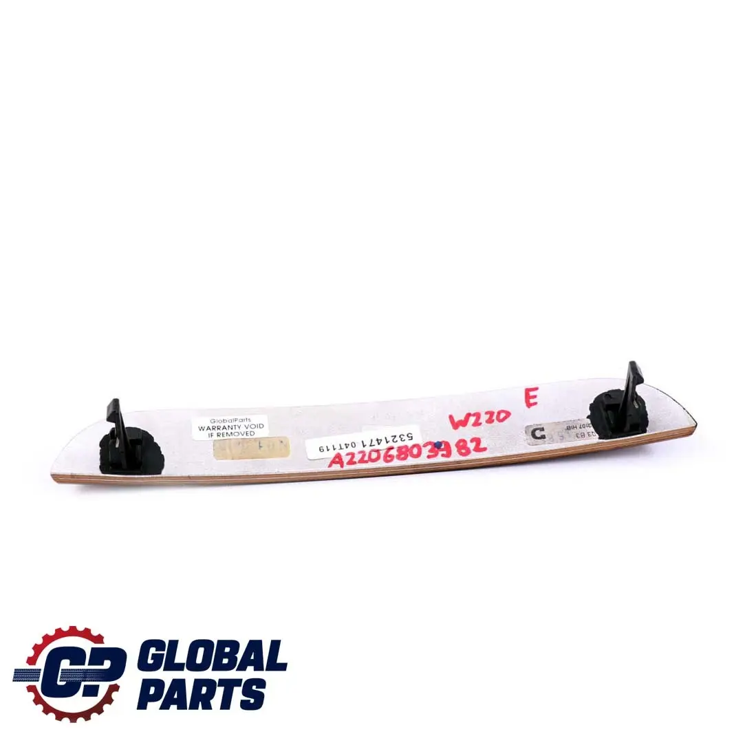 Mercedes-Benz S W220 Tableau de Bord Verkleidungsabdeckung Bois pour à propos du numéro de pièce A2206803982 Mercedes-Benz S W220 Tableau de Bord Verkleidungsabdeckung Bois - SKU A2206803982 - Numéro de pièce A2206803982