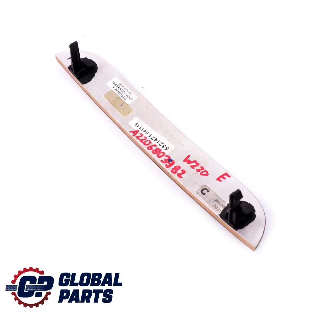 Mercedes-Benz S W220 Tableau de Bord Verkleidungsabdeckung Bois pour à propos du numéro de pièce A2206803982 Mercedes-Benz S W220 Tableau de Bord Verkleidungsabdeckung Bois - SKU A2206803982 - Numéro de pièce A2206803982