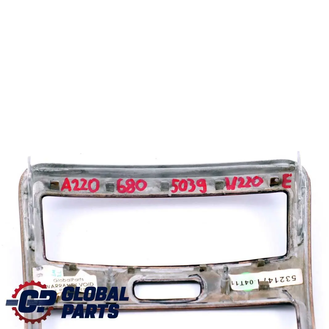 Mercedes-Benz S W220 Console Centrale Tableau de Bord Cadre Bois pour à propos du numéro de pièce A2206805039 Mercedes-Benz S W220 Console Centrale Tableau de Bord Cadre Bois - SKU A2206805039 - Numéro de pièce A2206805039