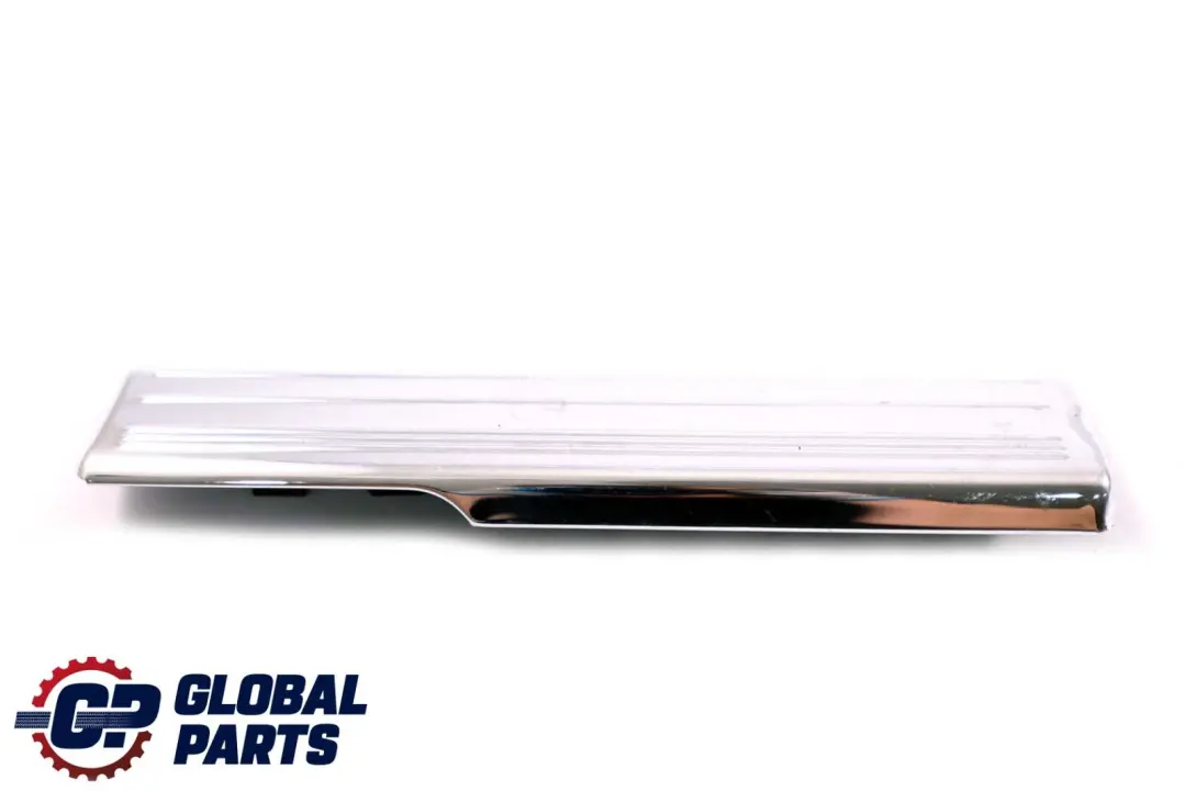 Hinten Links Schwelle Rand Chrom für Mercedes W220 mit Teilenummer A2206805735 Mercedes W220 Hinten Links Schwelle Rand Chrom - SKU A2206805735 - Teilenummer A2206805735