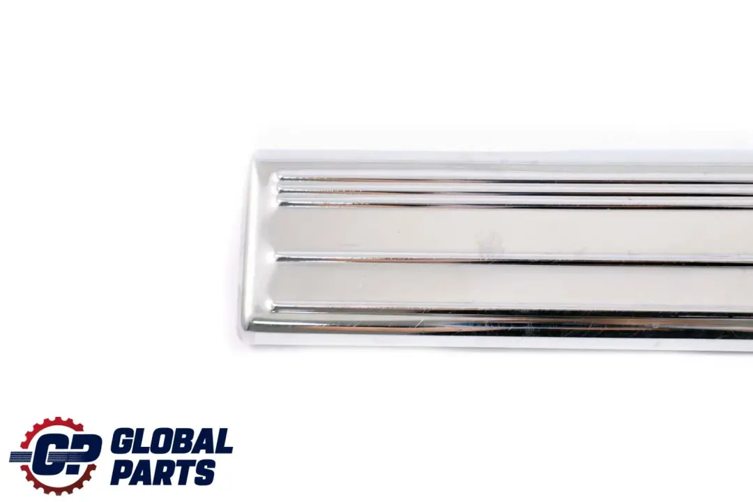 Hinten Rechts Rand Schwelle Chrom für Mercedes W220 mit Teilenummer A2206805835 Mercedes W220 Hinten Rechts Rand Schwelle Chrom - SKU A2206805835 - Teilenummer A2206805835