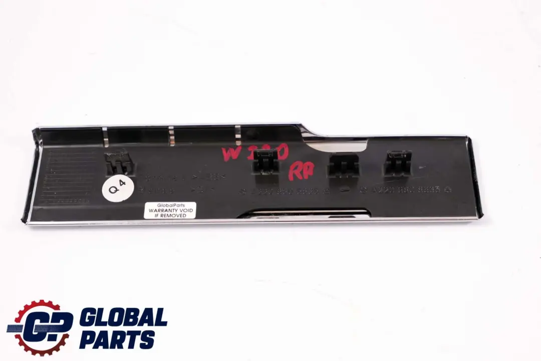 Hinten Rechts Rand Schwelle Chrom für Mercedes W220 mit Teilenummer A2206805835 Mercedes W220 Hinten Rechts Rand Schwelle Chrom - SKU A2206805835 - Teilenummer A2206805835