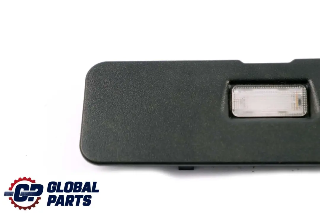 Mercedes-Benz S-Klasse W220 Vorne Kick Panel Innenleuchte Abdeckung für mit Teilenummer A2206840018 Mercedes-Benz S-Klasse W220 Vorne Kick Panel Innenleuchte Abdeckung - SKU A2206840018 - Teilenummer A2206840018