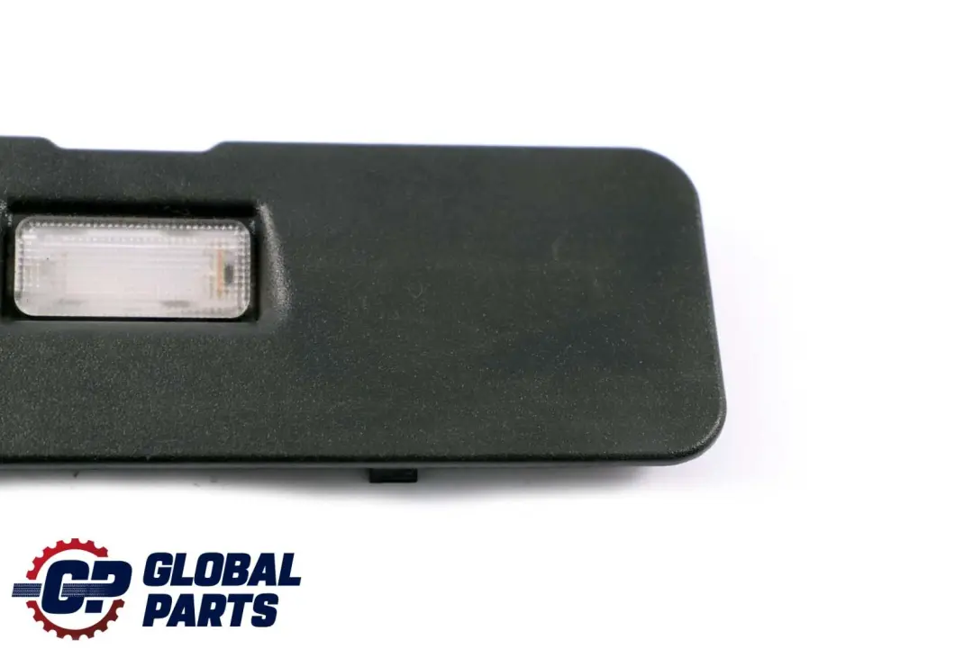 Mercedes-Benz S-Klasse W220 Vorne Kick Panel Innenleuchte Abdeckung für mit Teilenummer A2206840018 Mercedes-Benz S-Klasse W220 Vorne Kick Panel Innenleuchte Abdeckung - SKU A2206840018 - Teilenummer A2206840018