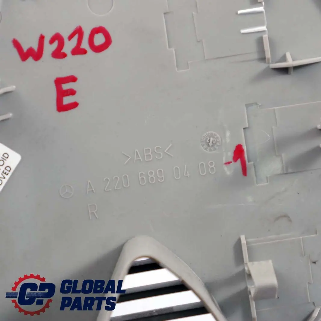 Clase W220 1 Tapa delantera derecha del salpicadero Gris para Mercedes con número de pieza A2206890408 Mercedes Clase W220 1 Tapa delantera derecha del salpicadero Gris - SKU A2206890408-1 - Número de pieza A2206890408