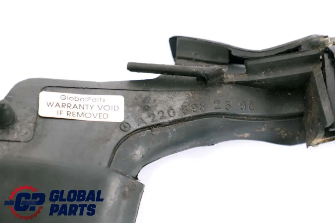 MERCEDES-BENZ CLASSE S W220 Moulure avant Gauche Pare-Brise A2206982698 pour à propos du numéro de pièce A2206900539 MERCEDES-BENZ CLASSE S W220 Moulure avant Gauche Pare-Brise A2206982698 - SKU A2206900539 - Numéro de pièce A2206900539