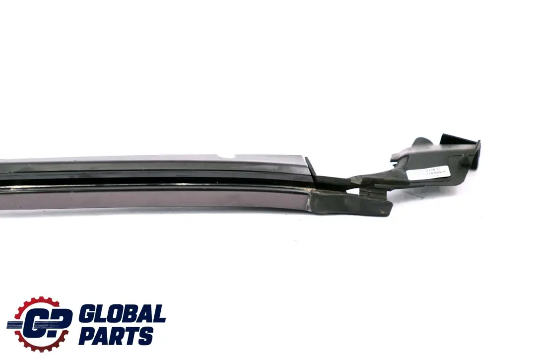 Listwa Szyna Szyba Lewy Przód do Mercedes W220 o numerze A2206900539 Mercedes W220 Listwa Szyna Szyba Lewy Przód - SKU A2206900539 - Numer Części A2206900539