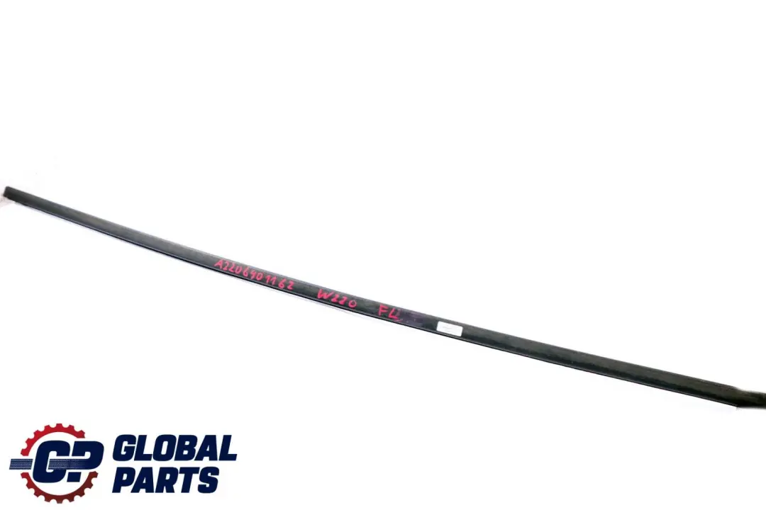 Mercedes-Benz S-Klasse W220 Tür Vorne Links Fenster Bodendichtung für mit Teilenummer A2206901162 Mercedes-Benz S-Klasse W220 Tür Vorne Links Fenster Bodendichtung - SKU A2206901162 - Teilenummer A2206901162