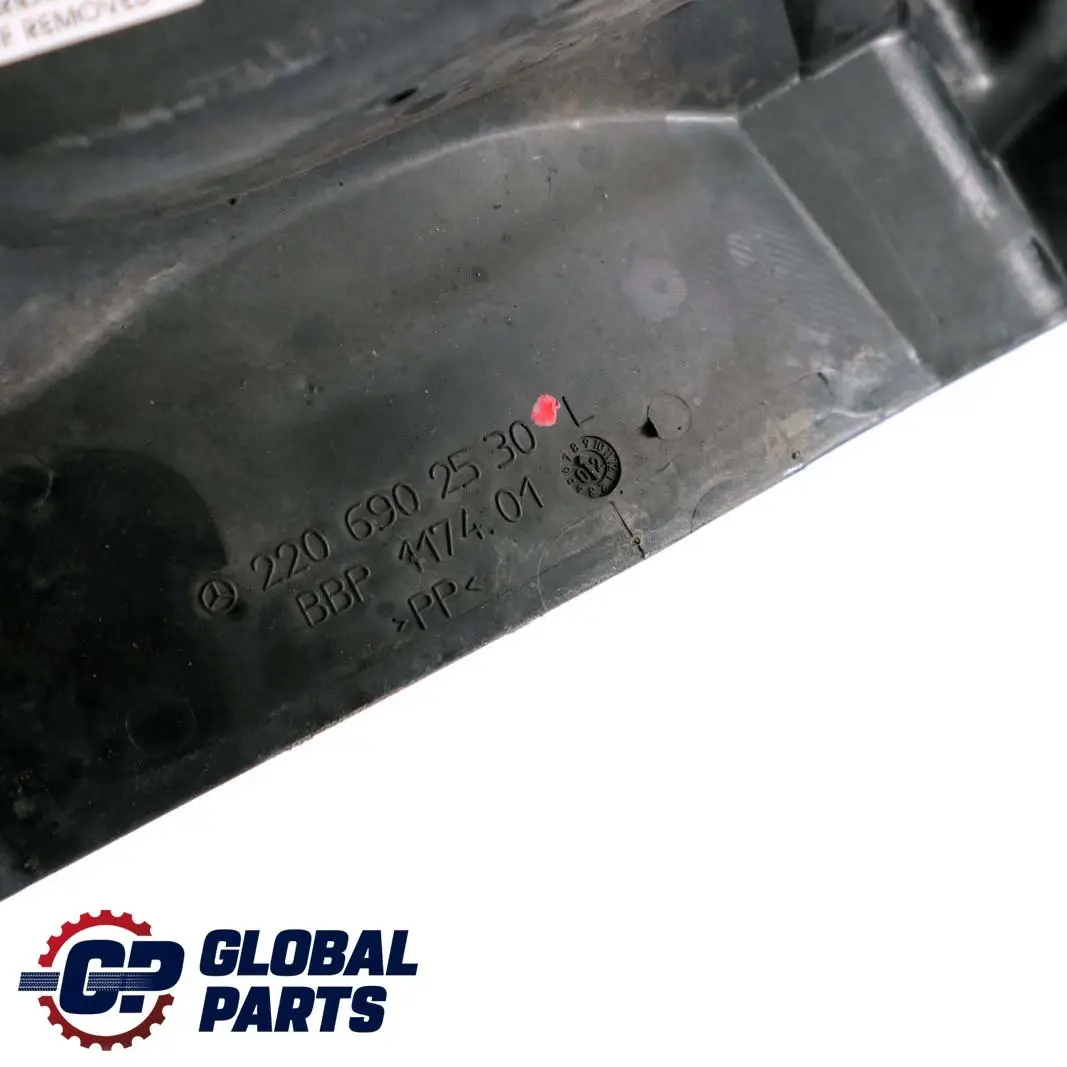 W215 W220 Delantero Izquierdo Embellecedor Paso De Rueda para Mercedes CL con número de pieza A2206902530 Mercedes CL W215 W220 Delantero Izquierdo Embellecedor Paso De Rueda - SKU A2206902530 - Número de pieza A2206902530