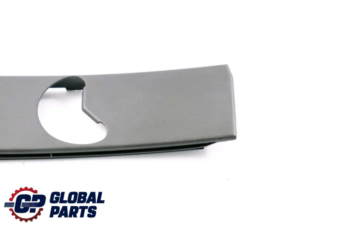 Mercedes-Benz S-Klasse W220 Blende B-Säule Links Schwarz für mit Teilenummer A2206920922 Mercedes-Benz S-Klasse W220 Blende B-Säule Links Schwarz - SKU A2206920922 - Teilenummer A2206920922