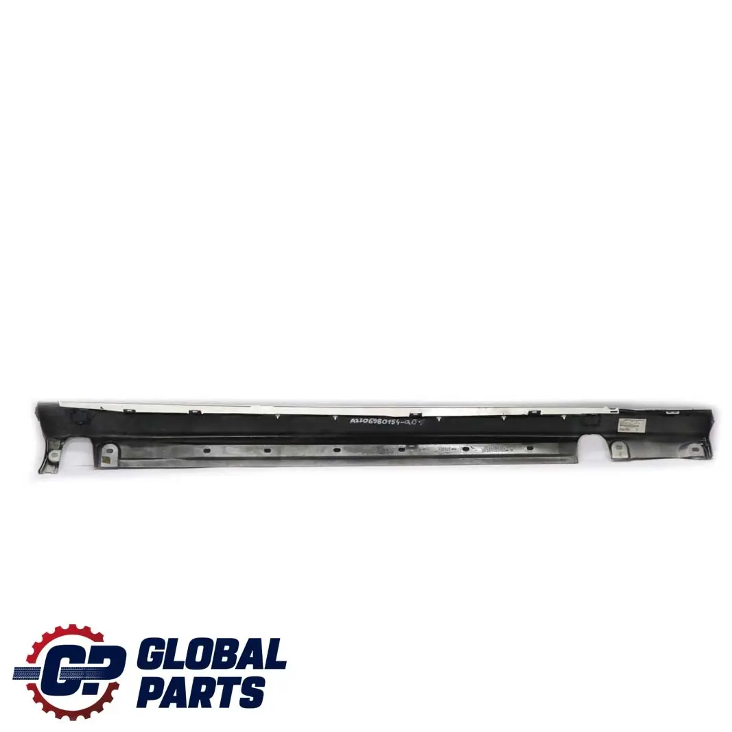 Próg Nakładka Listwa Lewa Niebieska do Mercedes W220 o numerze A2206980154 Mercedes W220 Próg Nakładka Listwa Lewa Niebieska - SKU A2206980154-QB1 - Numer Części A2206980154