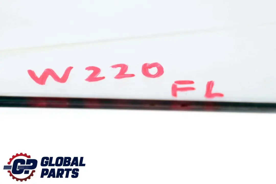 Mercedes-Benz S-Class W220 Front Left N/S Window Glass Green AS2 to with Part number A2207200118 Mercedes-Benz S-Class W220 Front Left N/S Window Glass Green AS2 - SKU A2207200118 - Part number A2207200118