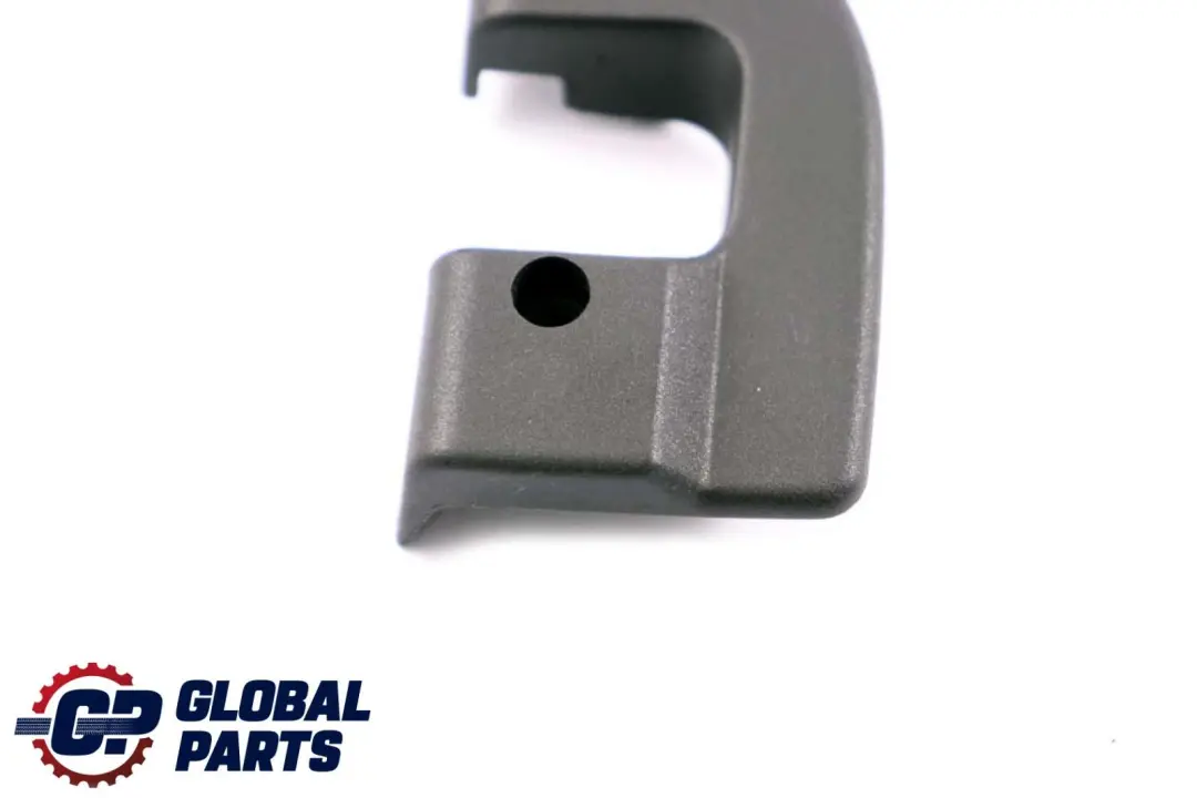 Anteriore Sinistro N/S Blocco Porta Surround Trim per Mercedes W220 con numero di parte A2207230924 Mercedes W220 Anteriore Sinistro N/S Blocco Porta Surround Trim - SKU A2207230924 - Numero di parte A2207230924