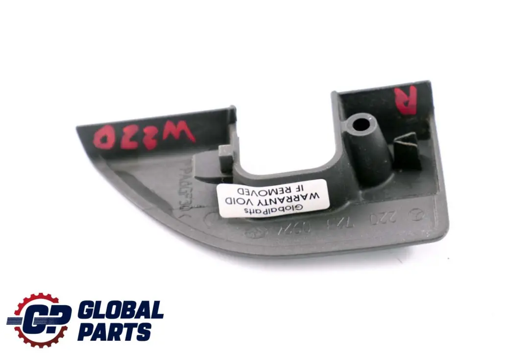 Mercedes W220 Anteriore Sinistro N/S Blocco Porta Surround Trim - SKU A2207230924 - Numero di parte A2207230924