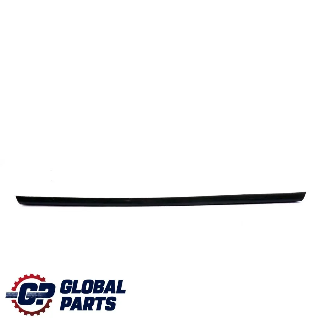 Mercedes-Benz S W220 Seal Sealing Rail Left Right N/O/S Front Door to with Part number A2207250065 Mercedes-Benz S W220 Seal Sealing Rail Left Right N/O/S Front Door - SKU A2207250065 - Part number A2207250065