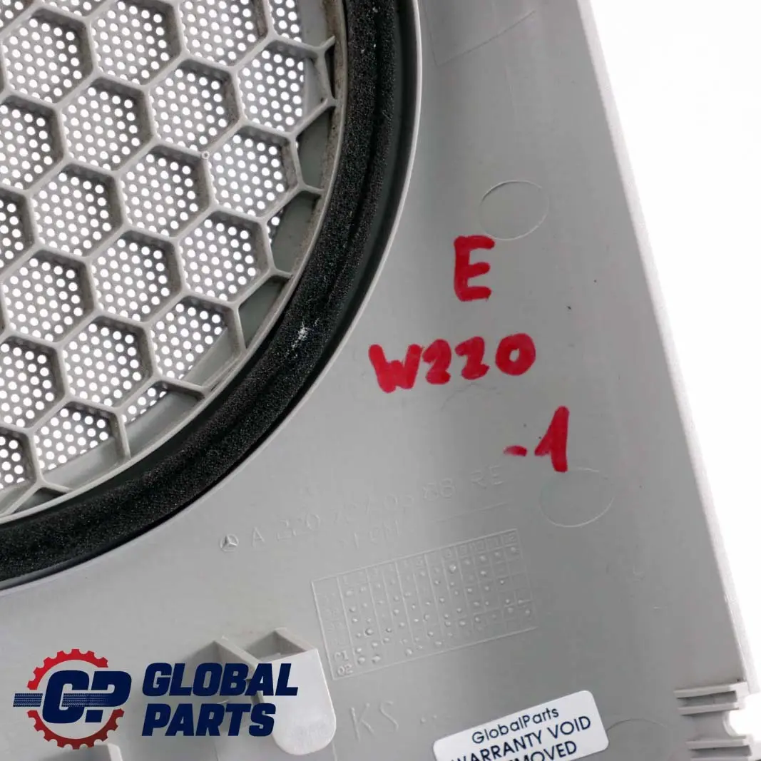 Puerta Altavoz Cubierta Delantera Derecha Gris para Mercedes W220 1 con número de pieza A2207270688 Mercedes W220 1 Puerta Altavoz Cubierta Delantera Derecha Gris - SKU A2207270688-1 - Número de pieza A2207270688