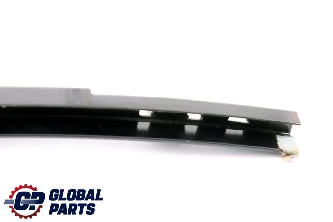 MERCEDES-BENZ CLASSE S W220 Gestion de Disque Guidage de Fenetre Arriere Gauche pour à propos du numéro de pièce A2207300119 MERCEDES-BENZ CLASSE S W220 Gestion de Disque Guidage de Fenetre Arriere Gauche - SKU A2207300119 - Numéro de pièce A2207300119