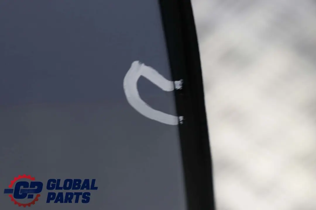 Mercedes-Benz S-Class W220 Door Rear Right O/S Blue Chalcedonblau Blue to with Part number A2207200105 Mercedes-Benz S-Class W220 Door Rear Right O/S Blue Chalcedonblau Blue - SKU A2207300205-QB - Part number A2207200105