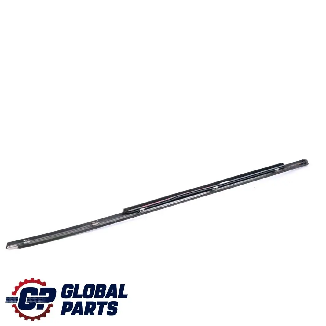 Riel De Sellado Izquierda Derecha N/ Puerta Trasera para Mercedes W220 con número de pieza A2207300724 Mercedes W220 Riel De Sellado Izquierda Derecha N/ Puerta Trasera - SKU A2207300724 - Número de pieza A2207300724