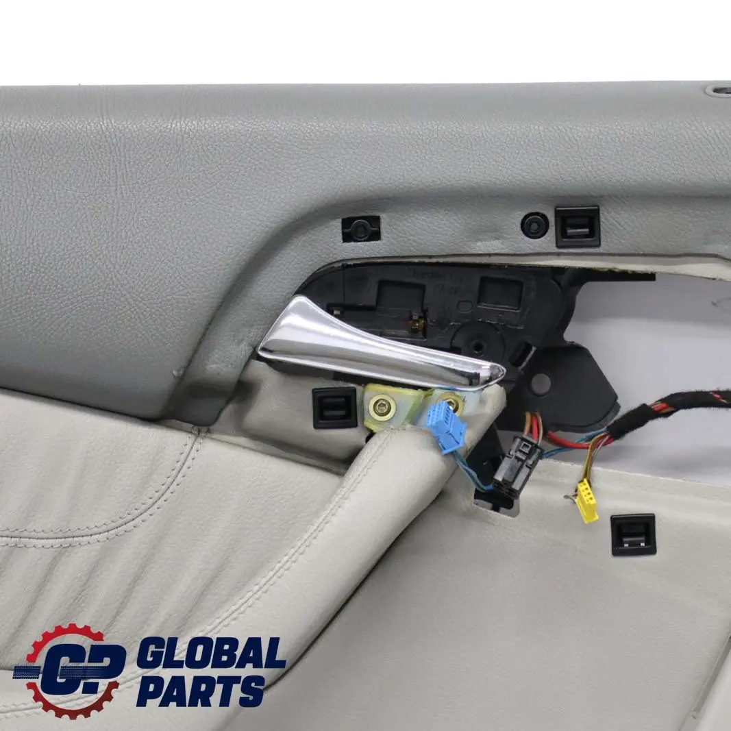  MERCEDES-BENZ CLASSE S W220 Garniture de Porte Arriere a Gauche Cuir Gris - SKU A2207309562-1 - Numéro de pièce A2207309562