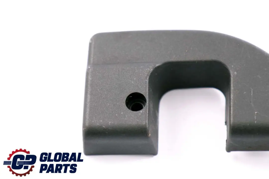 Mercedes-Benz Clase S W220 Rear Right Door Lock Surround Trim para con número de pieza A2207330248 Mercedes-Benz Clase S W220 Rear Right Door Lock Surround Trim - SKU A2207330248 - Número de pieza A2207330248