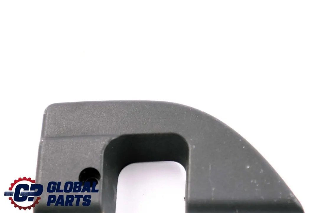 Classe S W220 posteriore destra O/S Door Lock Surround Trim per Mercedes con numero di parte A2207330248 Mercedes Classe S W220 posteriore destra O/S Door Lock Surround Trim - SKU A2207330248 - Numero di parte A2207330248