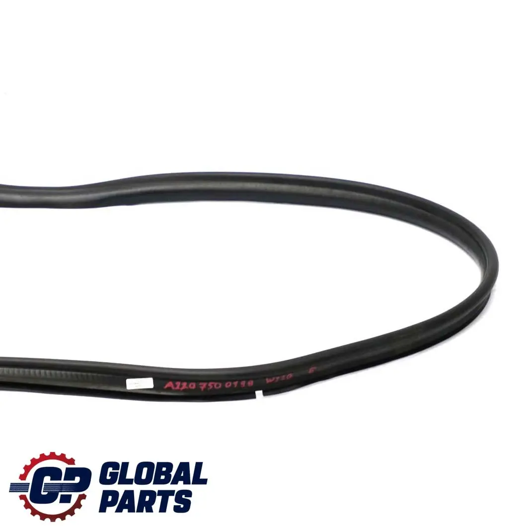 MERCEDES-BENZ CLASSE S W220 Joint Scheibenklappe Hayon pour à propos du numéro de pièce A2207500198 MERCEDES-BENZ CLASSE S W220 Joint Scheibenklappe Hayon - SKU A2207500198 - Numéro de pièce A2207500198