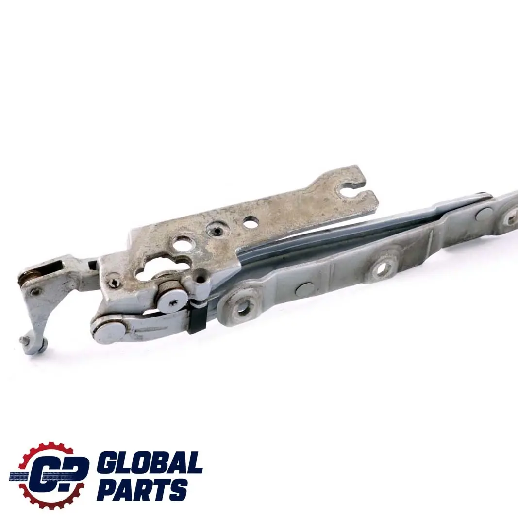 Mercedes-Benz S W220 Charniere Hayon Arriere Gauche Calcedoine Bleu 347 pour à propos du numéro de pièce A2207500787 Mercedes-Benz S W220 Charniere Hayon Arriere Gauche Calcedoine Bleu 347 - SKU A2207500787-QB - Numéro de pièce A2207500787