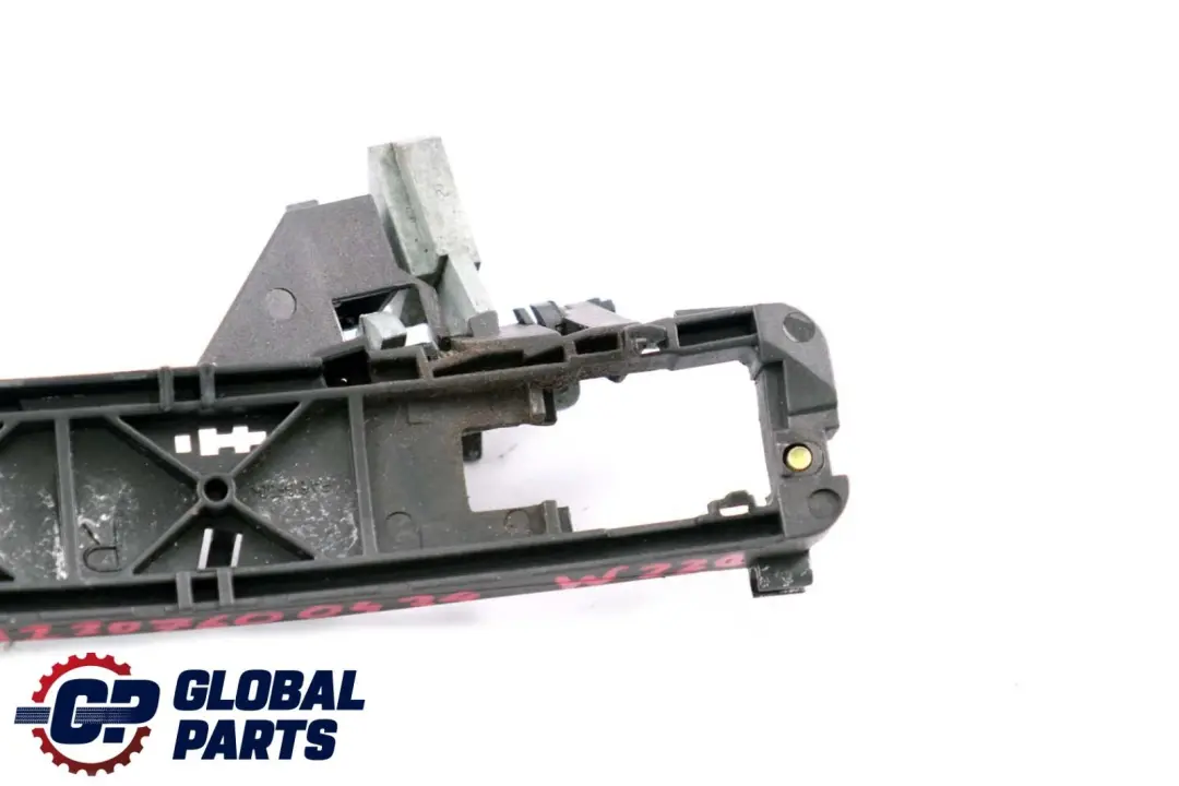 Mercedes-Benz S-Class W220 Front Right Door O/S Handle Bracket Bearing Clamp to with Part number A2207600434 Mercedes-Benz S-Class W220 Front Right Door O/S Handle Bracket Bearing Clamp - SKU A2207600434 - Part number A2207600434