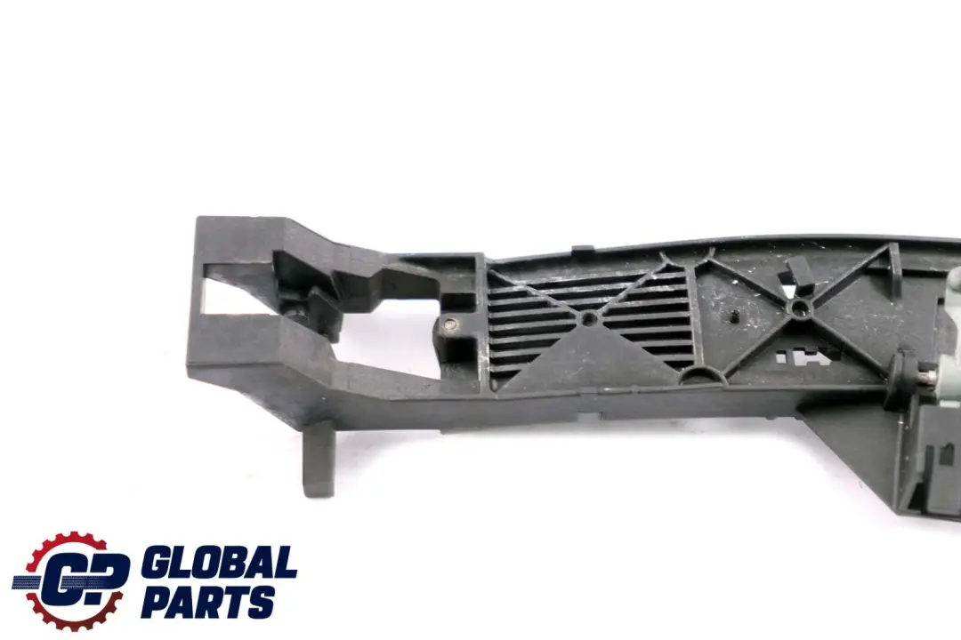 Mercedes-Benz S-Class W220 Front Right Door O/S Handle Bracket Bearing Clamp to with Part number A2207600434 Mercedes-Benz S-Class W220 Front Right Door O/S Handle Bracket Bearing Clamp - SKU A2207600434 - Part number A2207600434