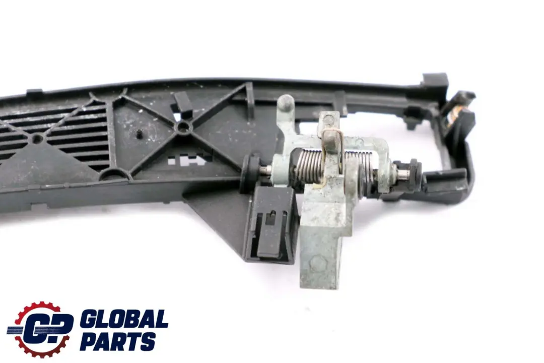 Mercedes-Benz S-Class W220 Front Right Door O/S Handle Bracket Bearing Clamp to with Part number A2207600434 Mercedes-Benz S-Class W220 Front Right Door O/S Handle Bracket Bearing Clamp - SKU A2207600434 - Part number A2207600434