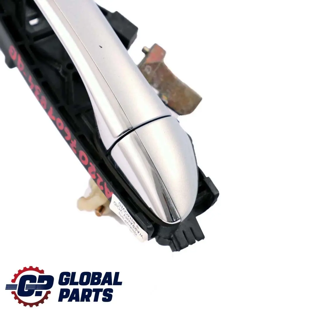 Mercedes-Benz S-Class W220 Rear Right Door O/S Handle Chalcedonblau 347 Blue to with Part number A2207601834 Mercedes-Benz S-Class W220 Rear Right Door O/S Handle Chalcedonblau 347 Blue - SKU A2207601834-QB - Part number A2207601834