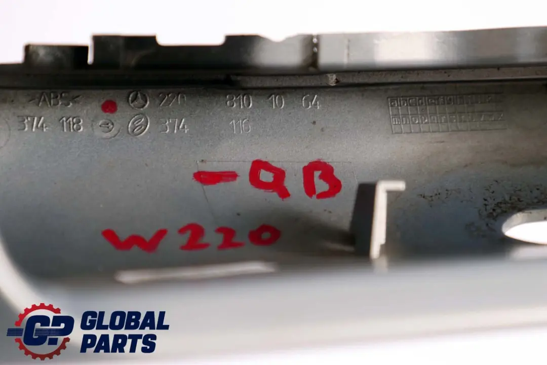 S-Klasse W220 Rechts Abdeckung Flügelspiegelgehäuse Chalcedonblau für Mercedes mit Teilenummer A2208101064 Mercedes S-Klasse W220 Rechts Abdeckung Flügelspiegelgehäuse Chalcedonblau - SKU A2208101064-QB - Teilenummer A2208101064