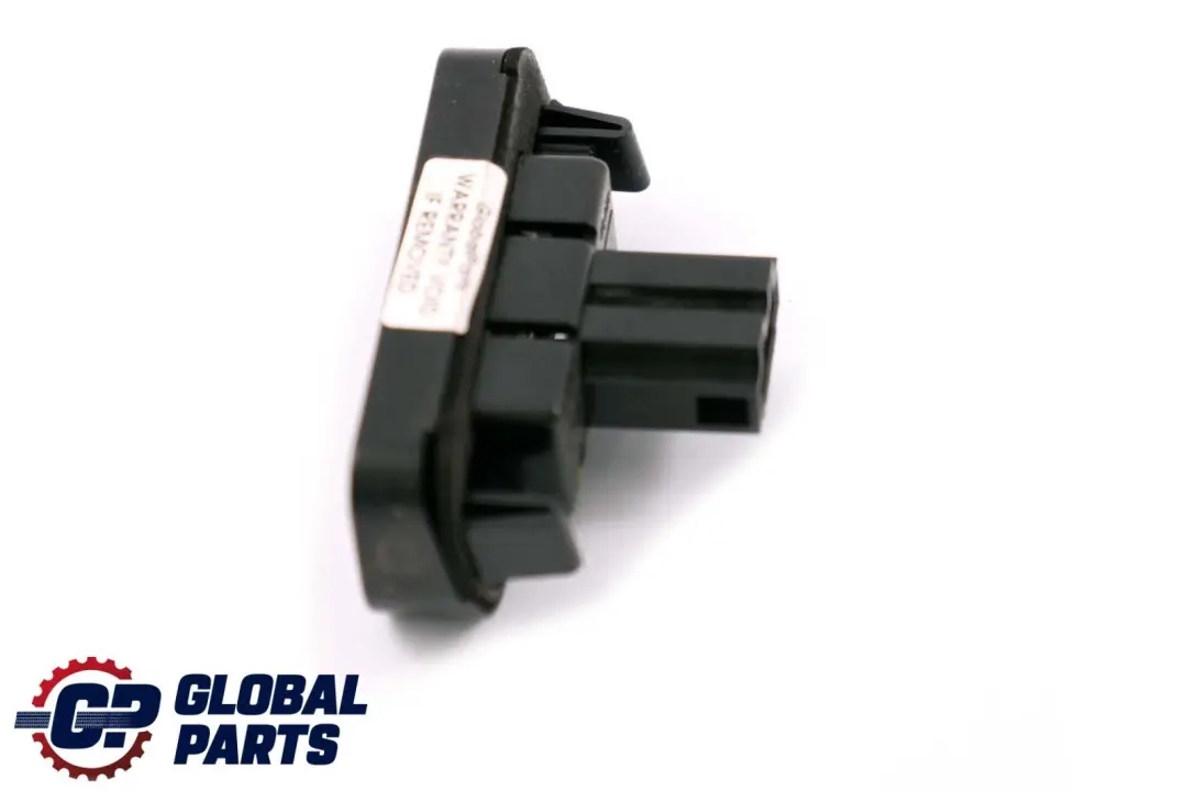 MERCEDES-BENZ CLASSE S W220 Luce Targa Posteriore per con numero di parte A2208200356 MERCEDES-BENZ CLASSE S W220 Luce Targa Posteriore - SKU A2208200356 - Numero di parte A2208200356