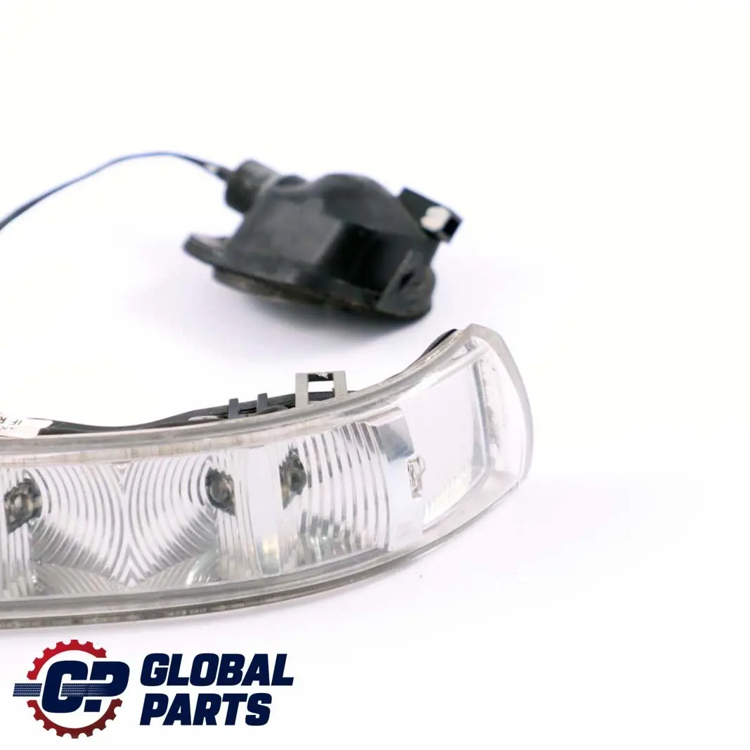 Mercedes-Benz S-Class W220 Wing Mirror Blinker Indicator Lamp Left to with Part number A2208200521 Mercedes-Benz S-Class W220 Wing Mirror Blinker Indicator Lamp Left - SKU A2208200521 - Part number A2208200521