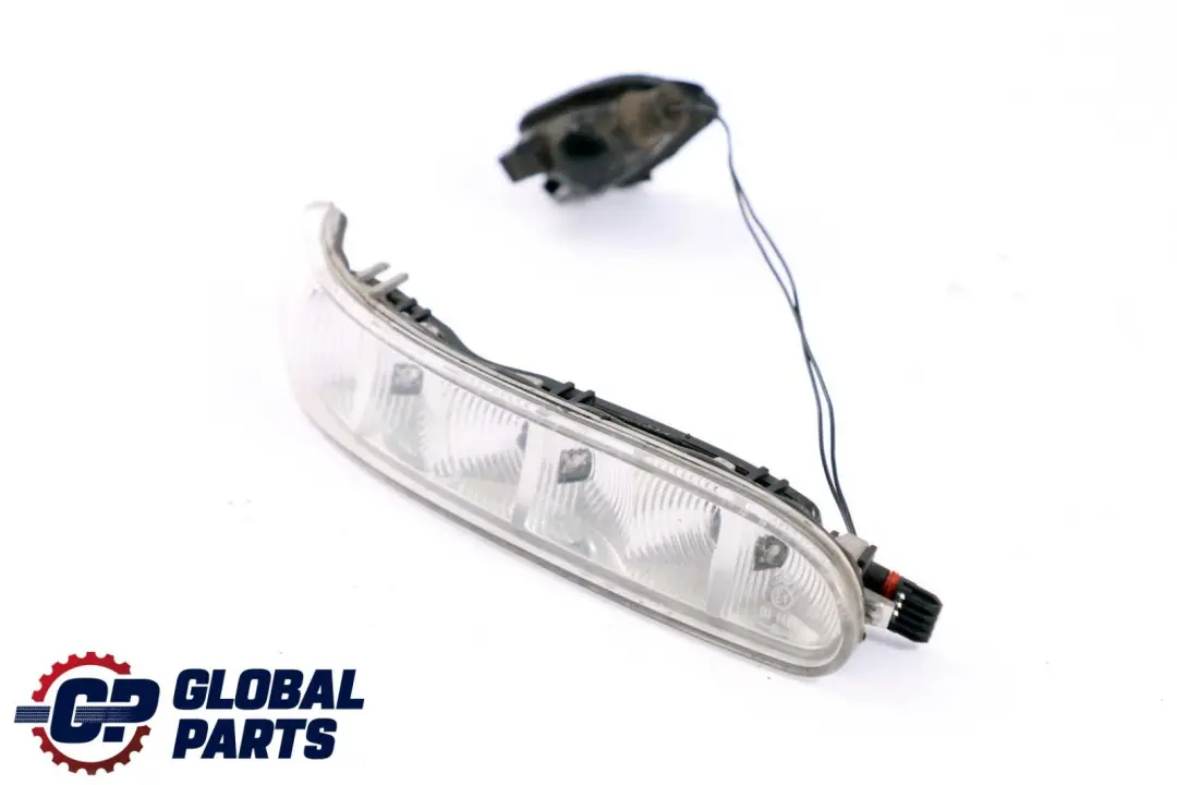 Wing Mirror Blinker Indicator Lamp Right to Mercedes CL S C215 W220 with Part number A2208200621 Mercedes CL S C215 W220 Wing Mirror Blinker Indicator Lamp Right - SKU A2208200621 - Part number A2208200621