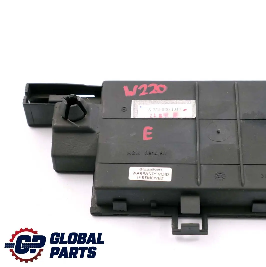 Mercedes-Benz Clase S W220 Tailgate Boot ECU Control Unit Module para con número de pieza A2208201317 Mercedes-Benz Clase S W220 Tailgate Boot ECU Control Unit Module - SKU A2208201317 - Número de pieza A2208201317