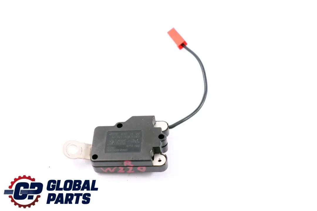 Mercedes-Benz CL S Class C215 W220 Antenna Amplifier Filter Module to with Part number A2208201489 Mercedes-Benz CL S Class C215 W220 Antenna Amplifier Filter Module - SKU A2208201489 - Part number A2208201489