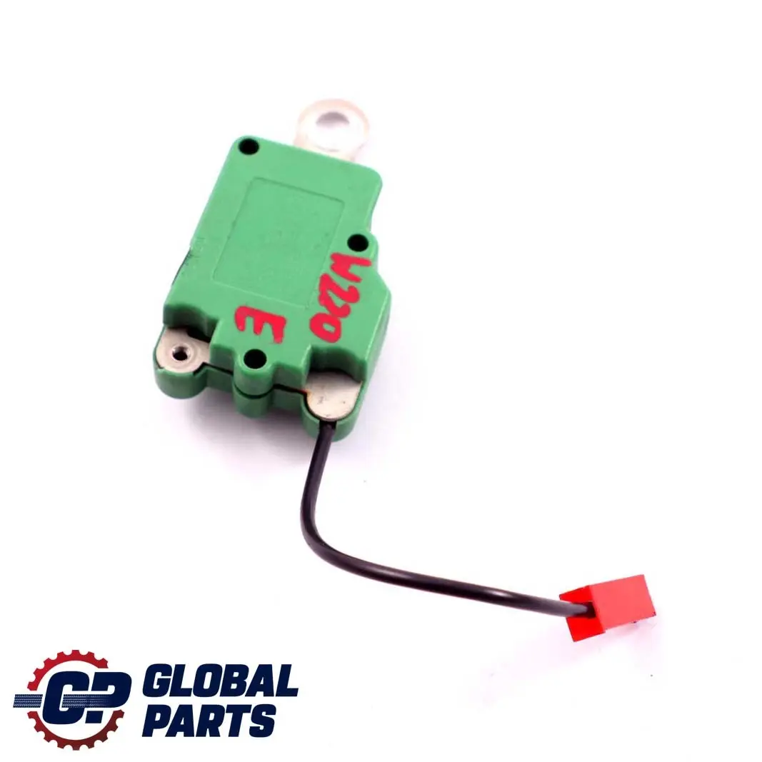 Filtro De ruido parasito De antena De radio De Mercedes-Benz S W220 para con número de pieza A2208202389 Filtro De ruido parasito De antena De radio De Mercedes-Benz S W220 - SKU A2208202389 - Número de pieza A2208202389