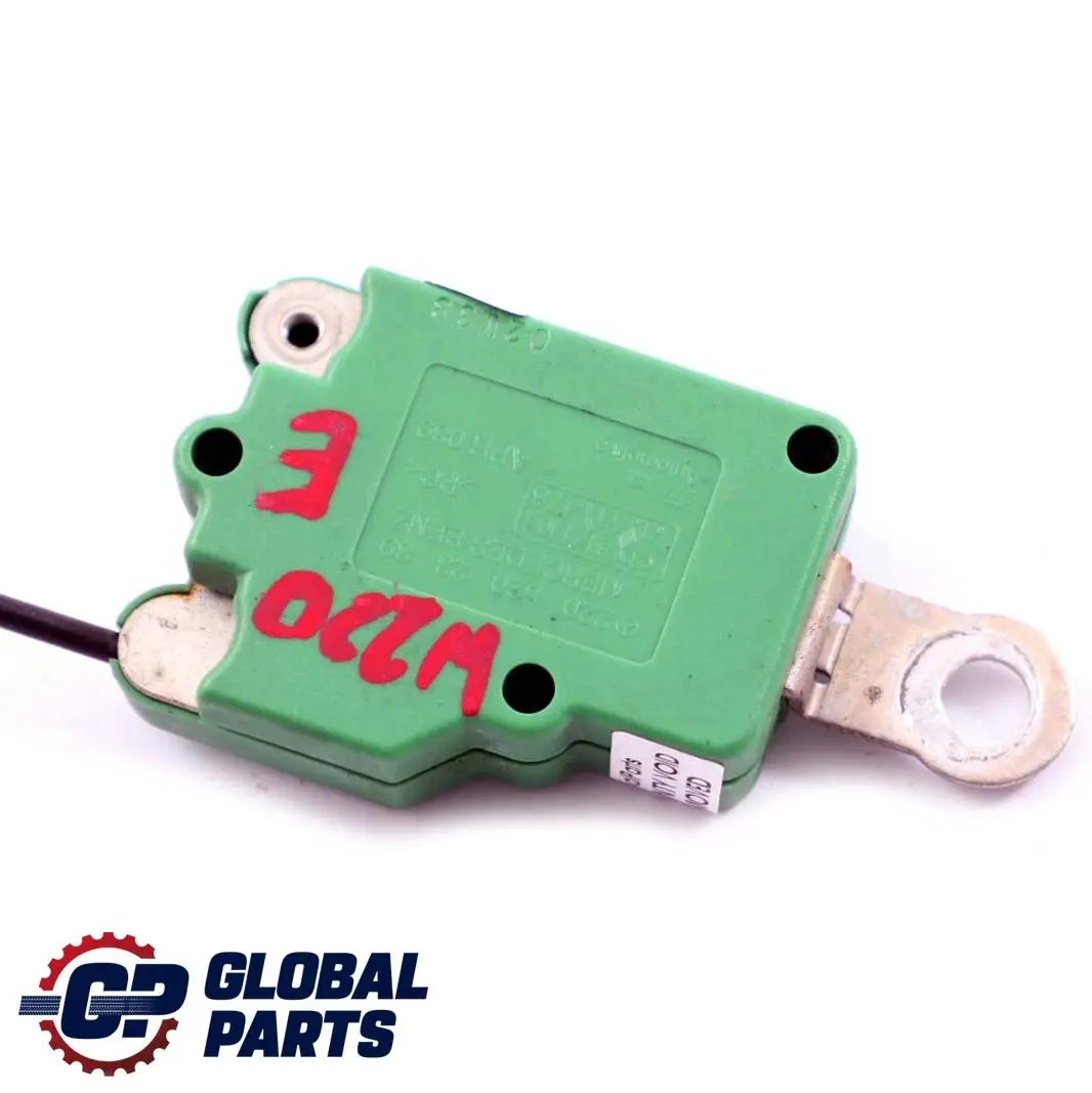 klasa W220 Wzmacniacz moduł antenowy do Mercedes S o numerze A2208202389 Mercedes S klasa W220 Wzmacniacz moduł antenowy - SKU A2208202389 - Numer Części A2208202389