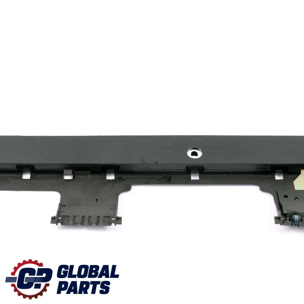 Mercedes-Benz S-Class W220 Aerial Antenna Amplifier Roof Rear Rail to with Part number A2208208589 Mercedes-Benz S-Class W220 Aerial Antenna Amplifier Roof Rear Rail - SKU A2208208589 - Part number A2208208589