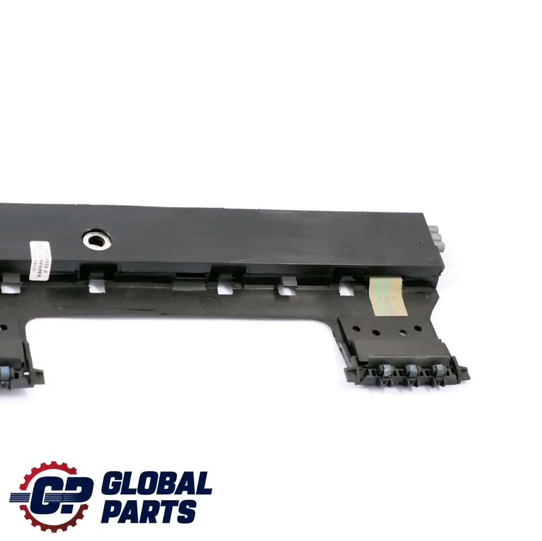 Mercedes-Benz S-Class W220 Aerial Antenna Amplifier Roof Rear Rail to with Part number A2208208589 Mercedes-Benz S-Class W220 Aerial Antenna Amplifier Roof Rear Rail - SKU A2208208589 - Part number A2208208589