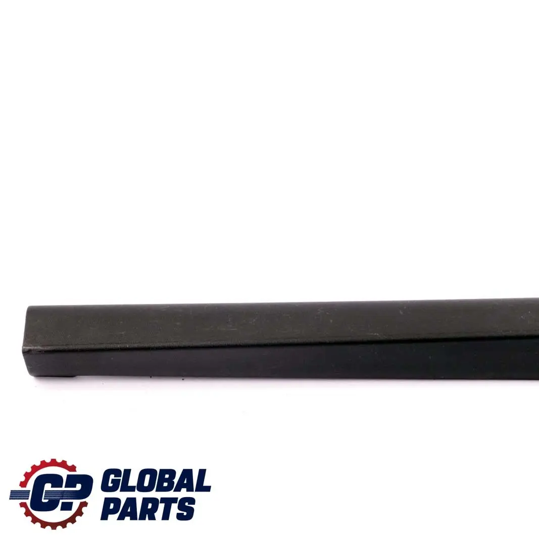 Mercedes-Benz S W220 Bagagliaio Barra Copertura Posteriore Sinistra per con numero di parte A2208210136 Mercedes-Benz S W220 Bagagliaio Barra Copertura Posteriore Sinistra - SKU A2208210136 - Numero di parte A2208210136