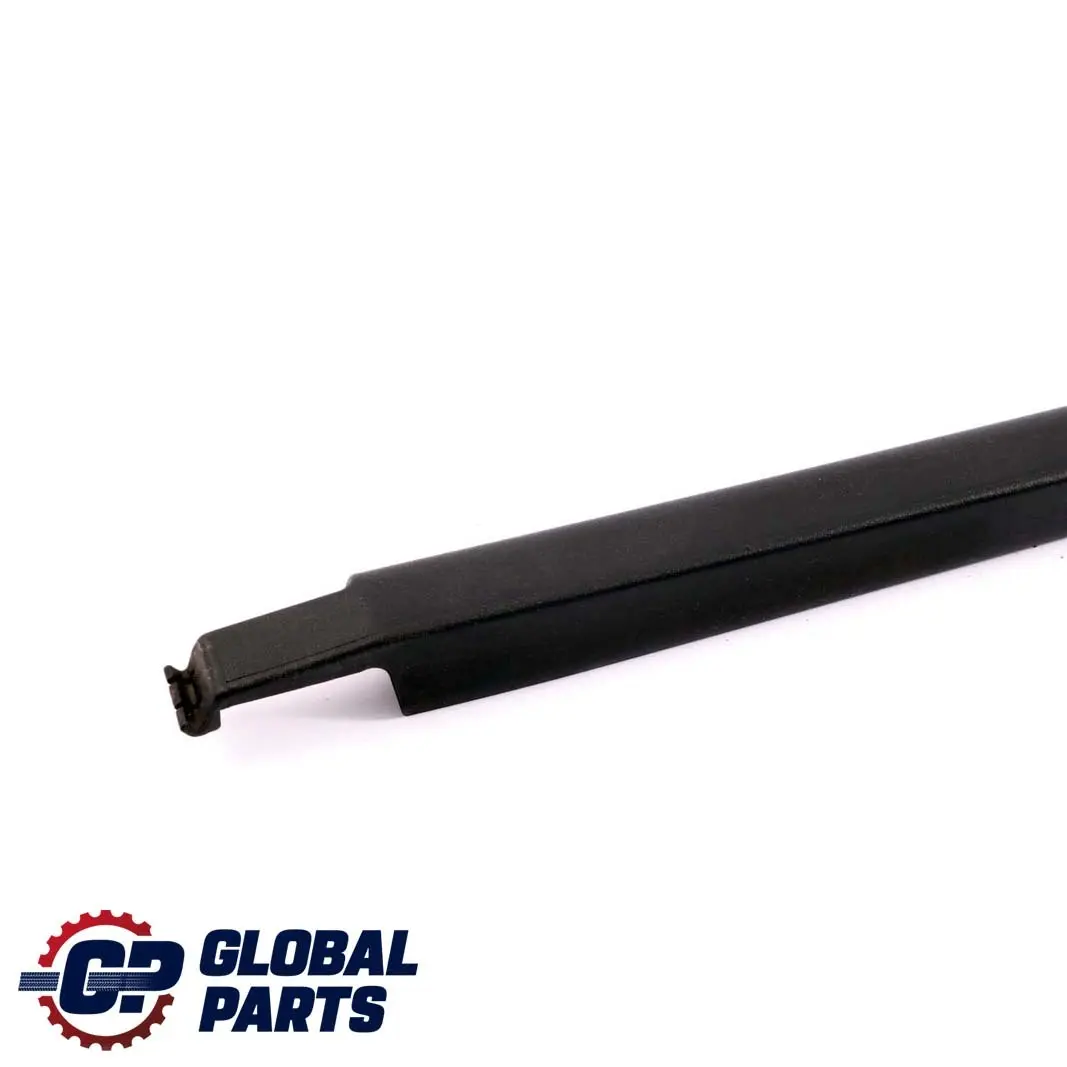 Mercedes-Benz S W220 Bagagliaio Listello Copertura Posteriore Destra per con numero di parte A2208210236 Mercedes-Benz S W220 Bagagliaio Listello Copertura Posteriore Destra - SKU A2208210236 - Numero di parte A2208210236