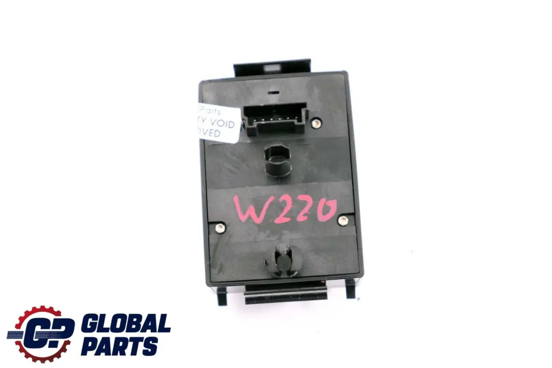 Class C215 W220 Wing Mirror Control Switch Button to Mercedes CL S with Part number A2208211651 Mercedes CL S Class C215 W220 Wing Mirror Control Switch Button - SKU A2208211651 - Part number A2208211651