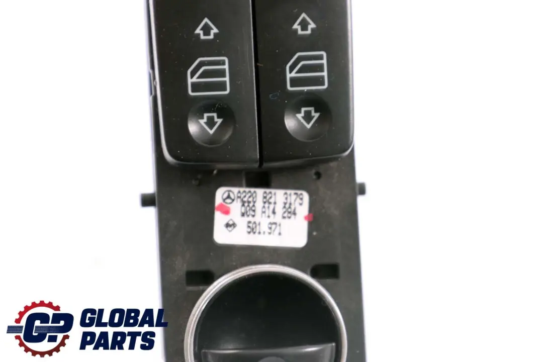 Sterownik Panel Przełącznik Szyb do MERCEDES S W220 o numerze A2208213179 MERCEDES S W220 Sterownik Panel Przełącznik Szyb - SKU A2208213179 - Numer Części A2208213179