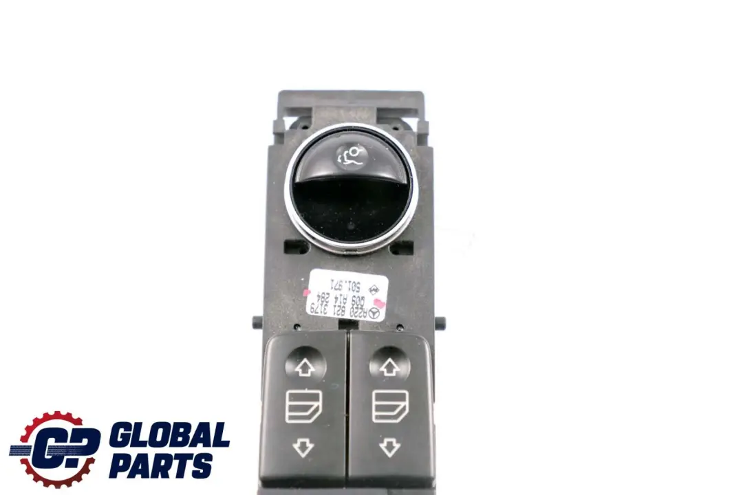 Sterownik Panel Przełącznik Szyb do MERCEDES S W220 o numerze A2208213179 MERCEDES S W220 Sterownik Panel Przełącznik Szyb - SKU A2208213179 - Numer Części A2208213179
