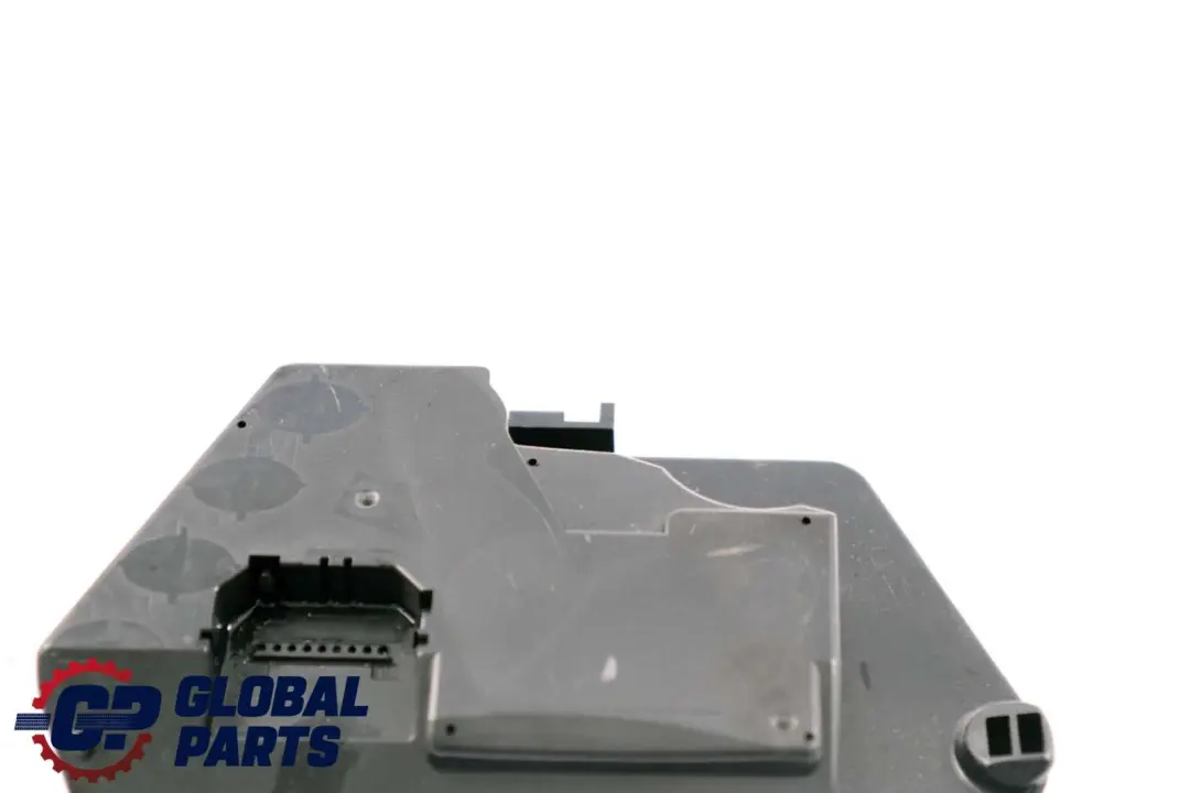 Mercedes-Benz S-Class W220 Door Control Module Left Rear N/S to with Part number A2208216279 Mercedes-Benz S-Class W220 Door Control Module Left Rear N/S - SKU A2208216279 - Part number A2208216279