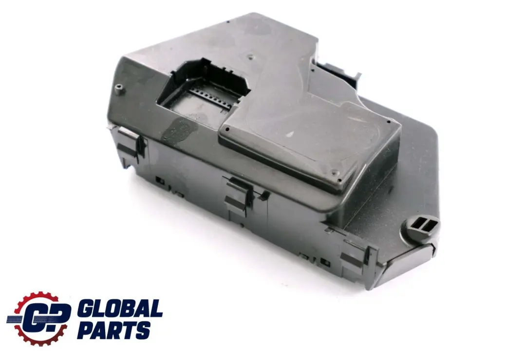  MERCEDES-BENZ CLASSE S W220 Porta Centralina Posteriore Sinistra - SKU A2208216279 - Numero di parte A2208216279